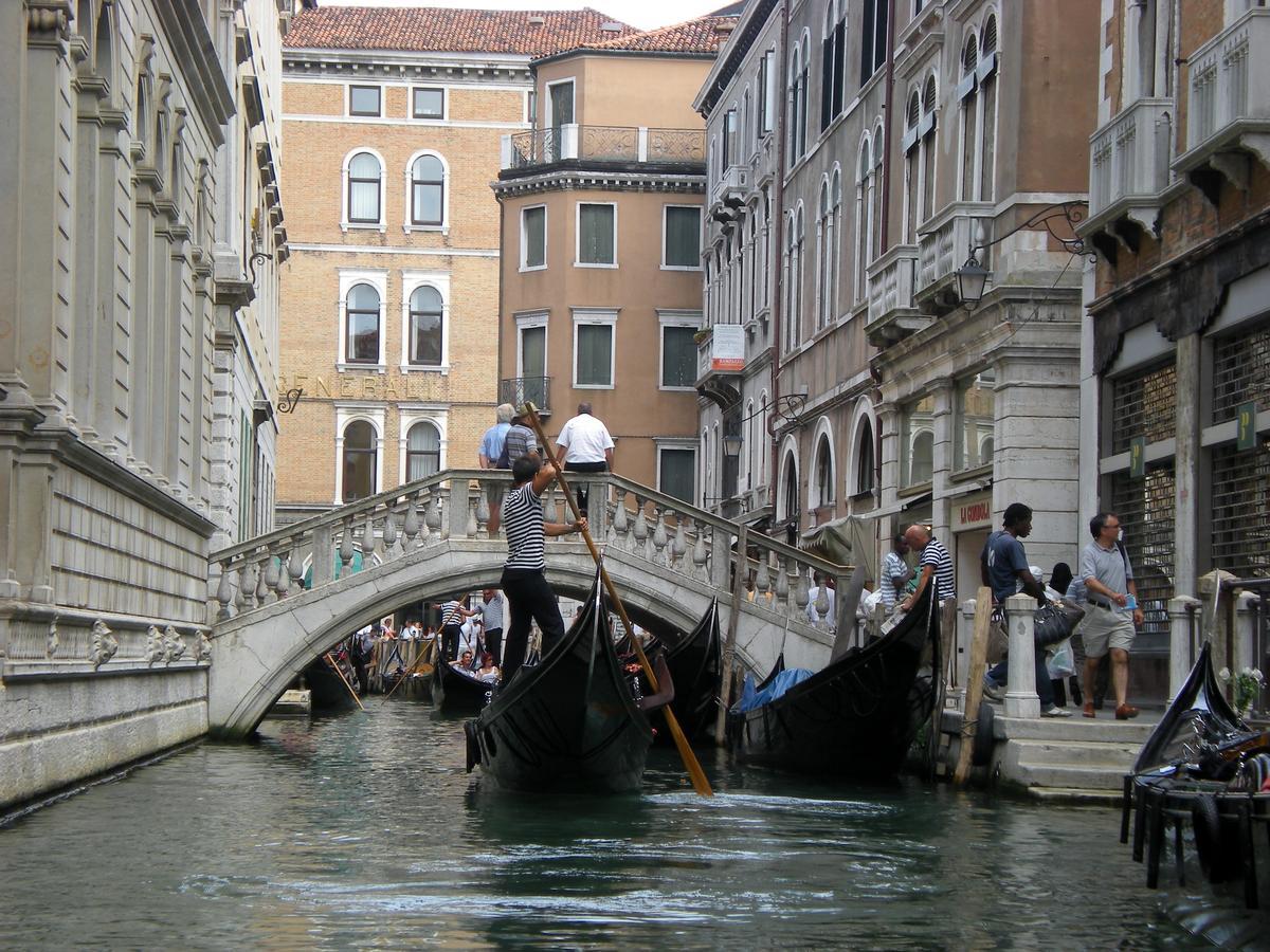 Leone Hotel Venedig Exteriör bild